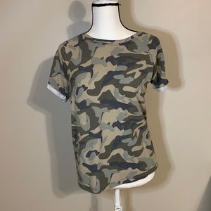 Camo print tee